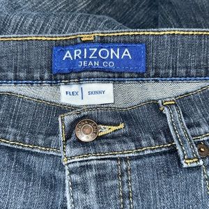 Arizona Jean Company Men's Blue Jeans Size 33x30 brand new.